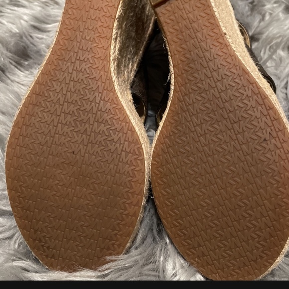 Michael Kors Wedges - Picture 3 of 5